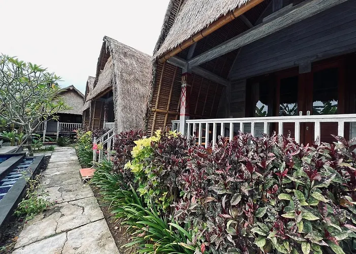 Honeybee Huts Nusa Lembongan