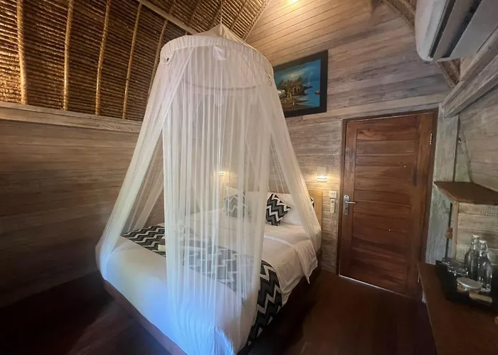 Honeybee Huts