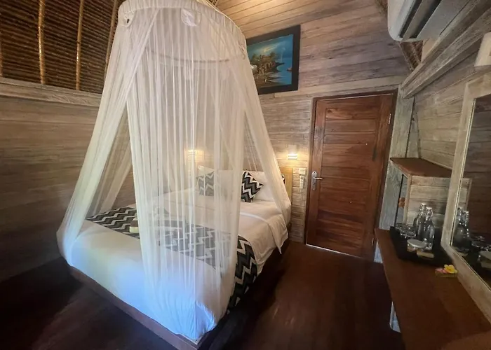 Honeybee Huts Nusa Lembongan