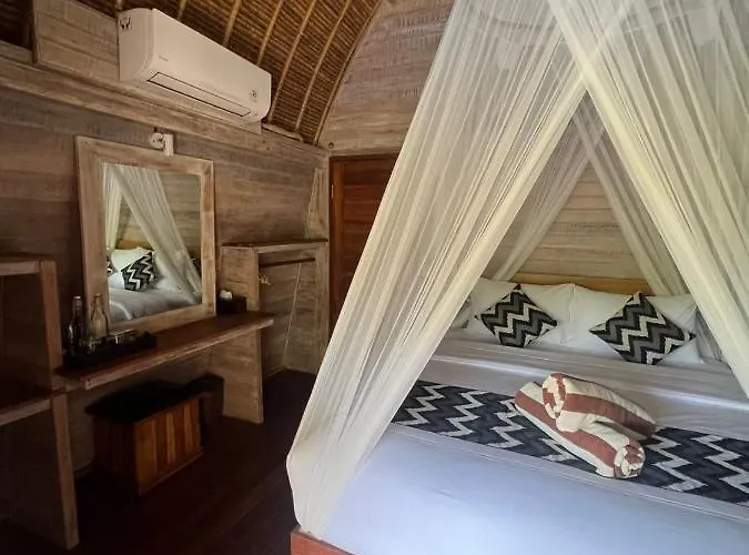Honeybee Huts 4* Nusa Lembongan